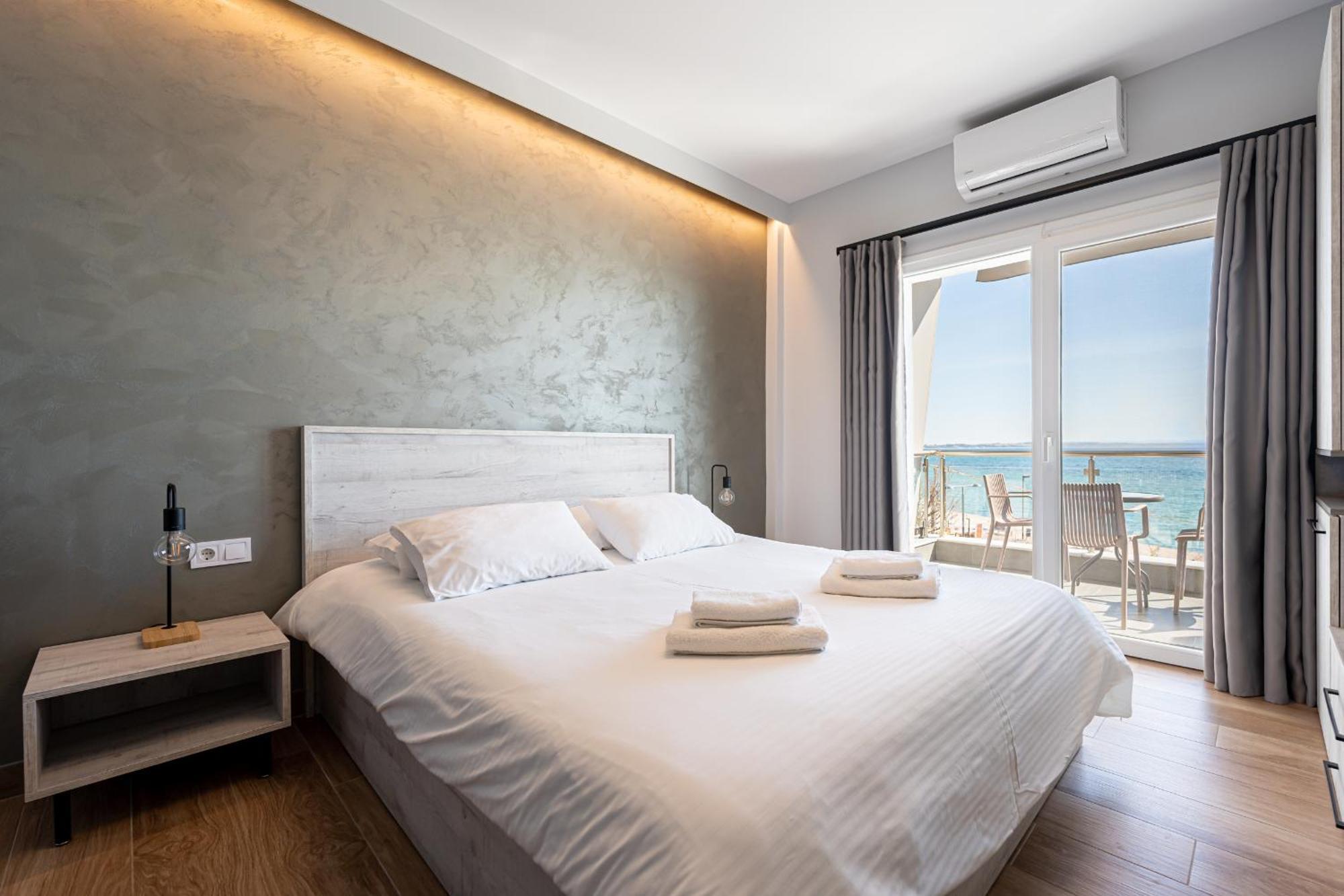 Centralviewsuites Nea Moudania Exterior foto
